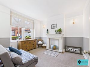 Lounge- click for photo gallery